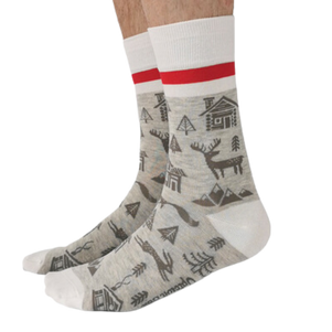 Winter Wonderland Men's Gray Crew Socks. Log Cabin, mountains, trees and moose pattern. When it snows, you have two choices: shovel or make snow angels. Size: Men’s shoe size 7-12. Material: 70% Combed Cotton, 28% Nylon and 2% Spandex.